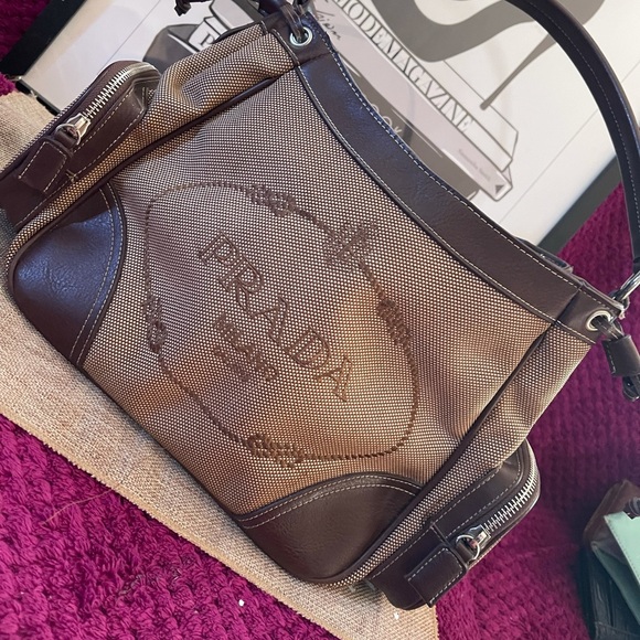 Vintage prada Milano 👜 - Picture 3 of 8